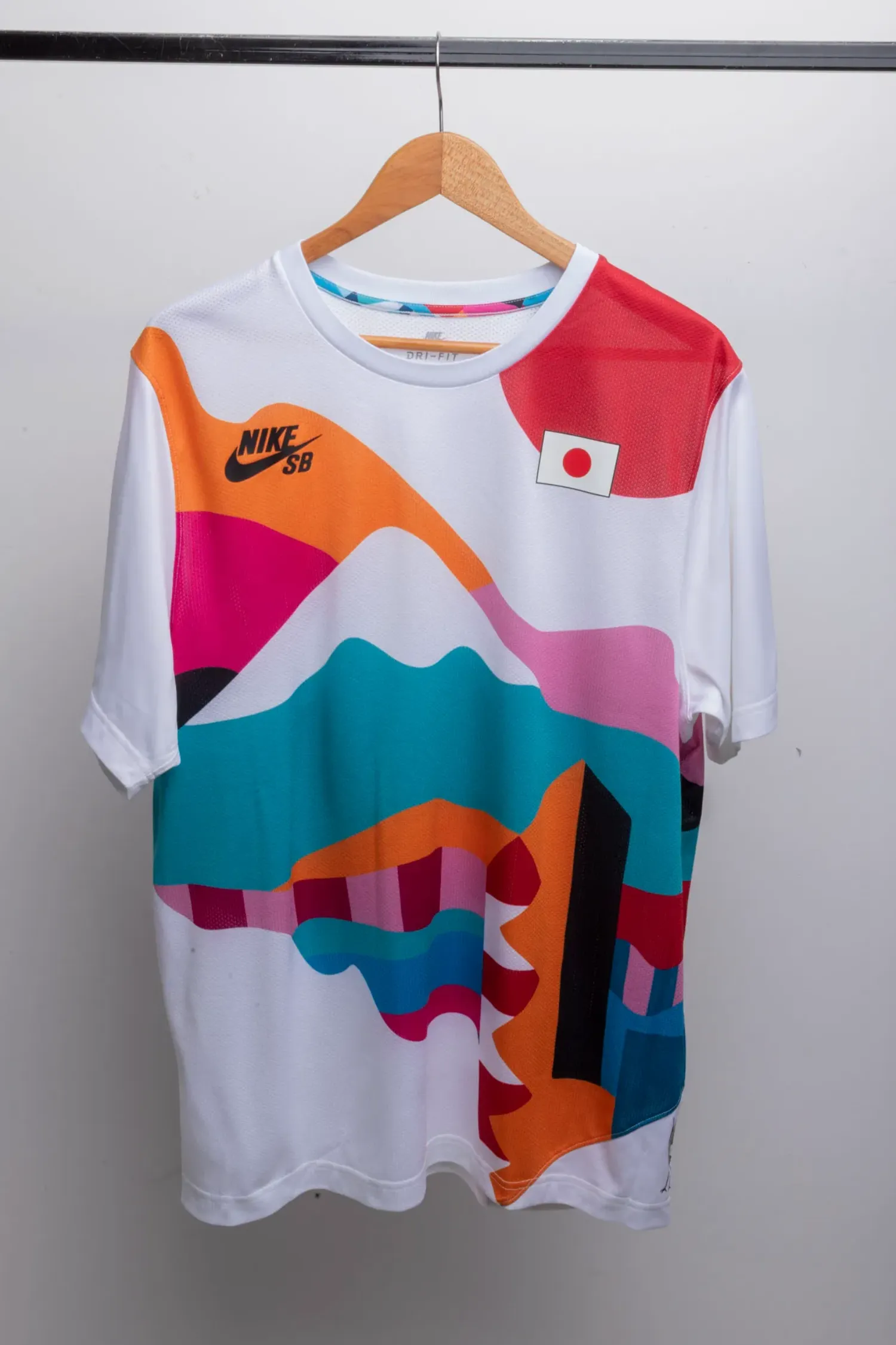 Parra x Nike SB Camiseta Team Japan — XG, Novo