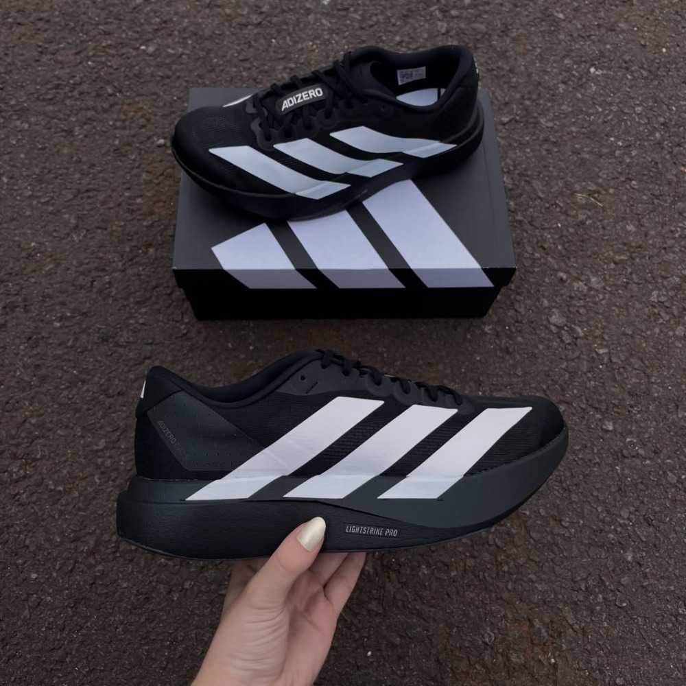 adidas Adizero Evo SL Core Black Cloud White Carbon — 37 / 38 / 39 / 40 / 41 / 42 / 43 / 44, Novo