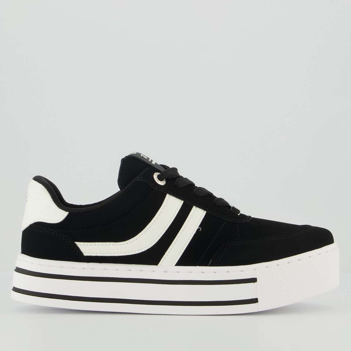 Tênis Via Marte V010 Feminino Preto e Branco