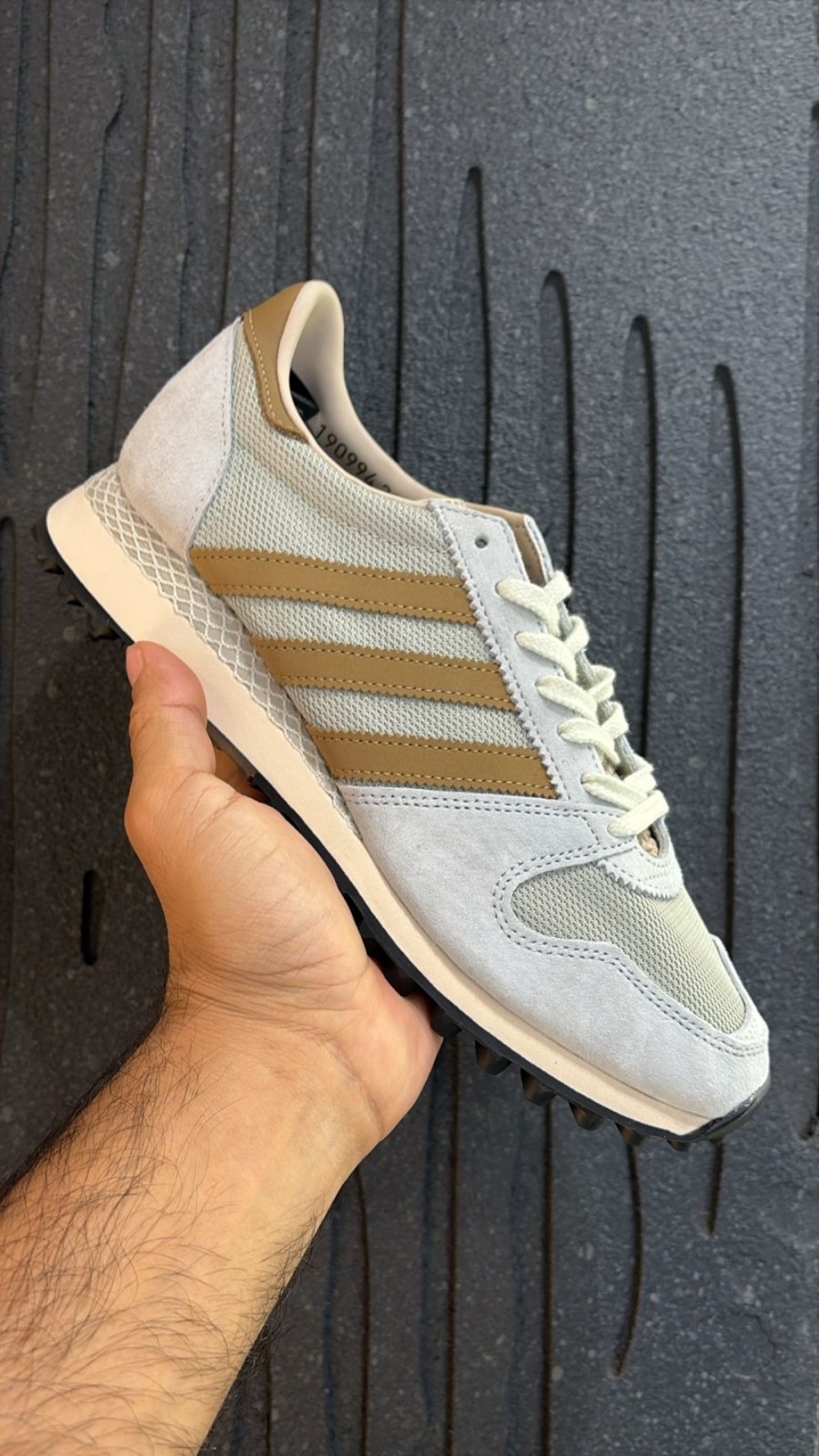 adidas Longridge SPZL Wonder Silver Halo Green Core Black — 35 / 37 / 38 / 42, Novo