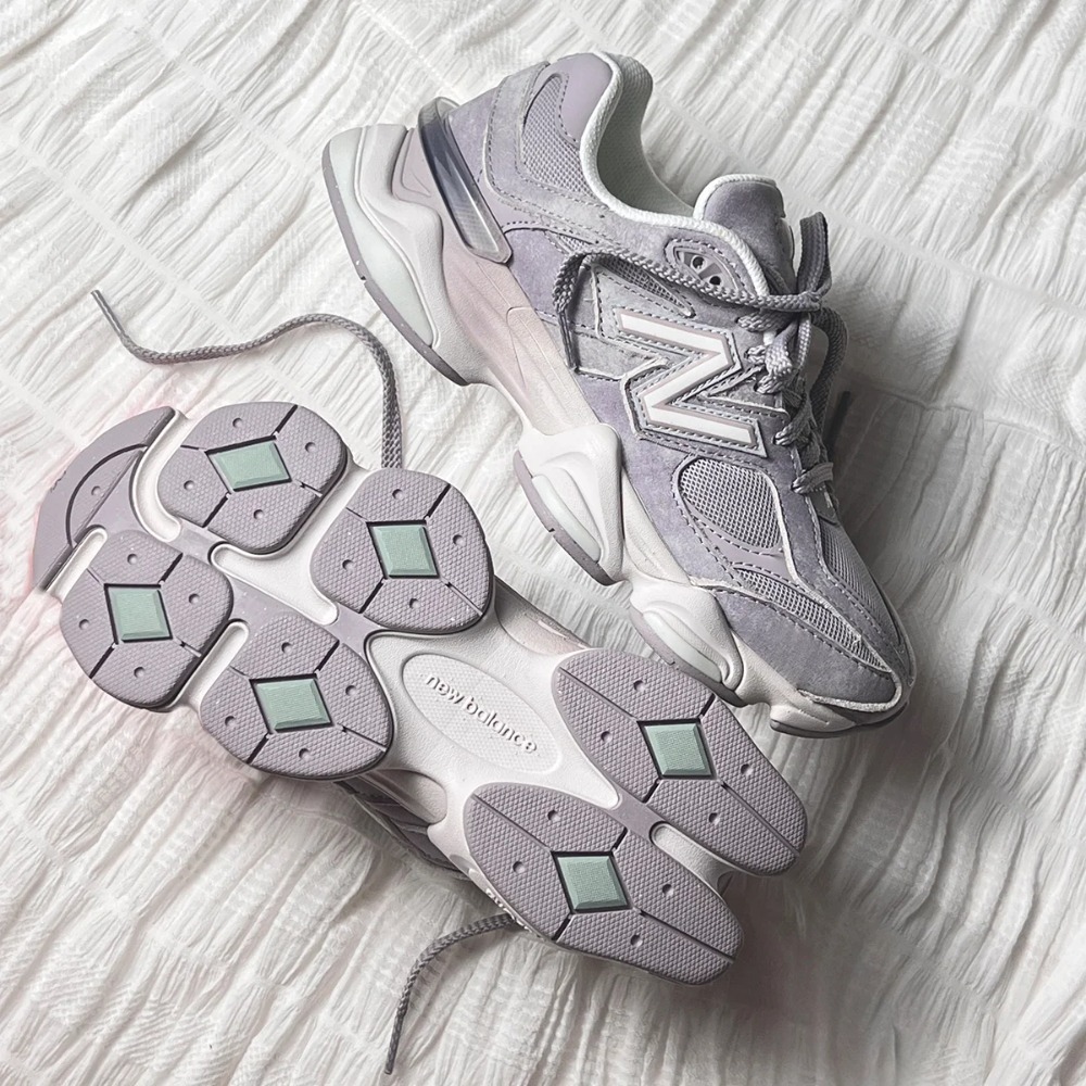 New Balance 9060 Truffle Salt — 35, Novo