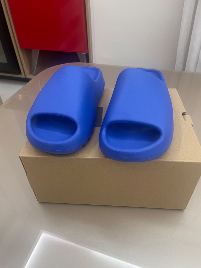 Foto 3 de Yeezy Slide Azure — 40 / 41, Novo