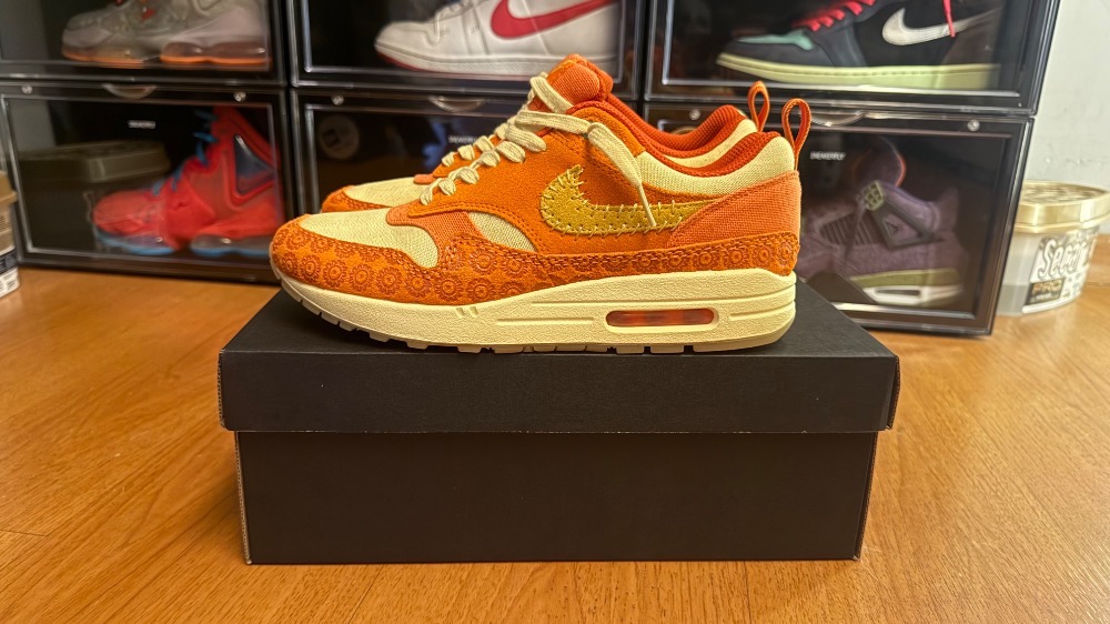 Nike Air Max 1 Somos Familia — 40, Usado