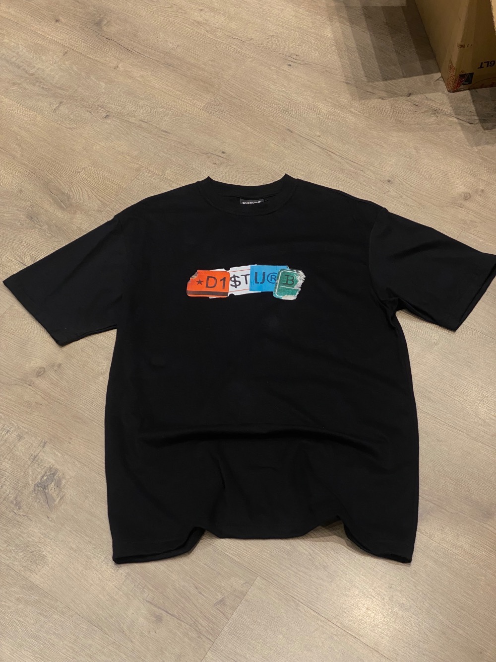 Camiseta Disturb Priceless Preta — P / M / G / XG, Novo