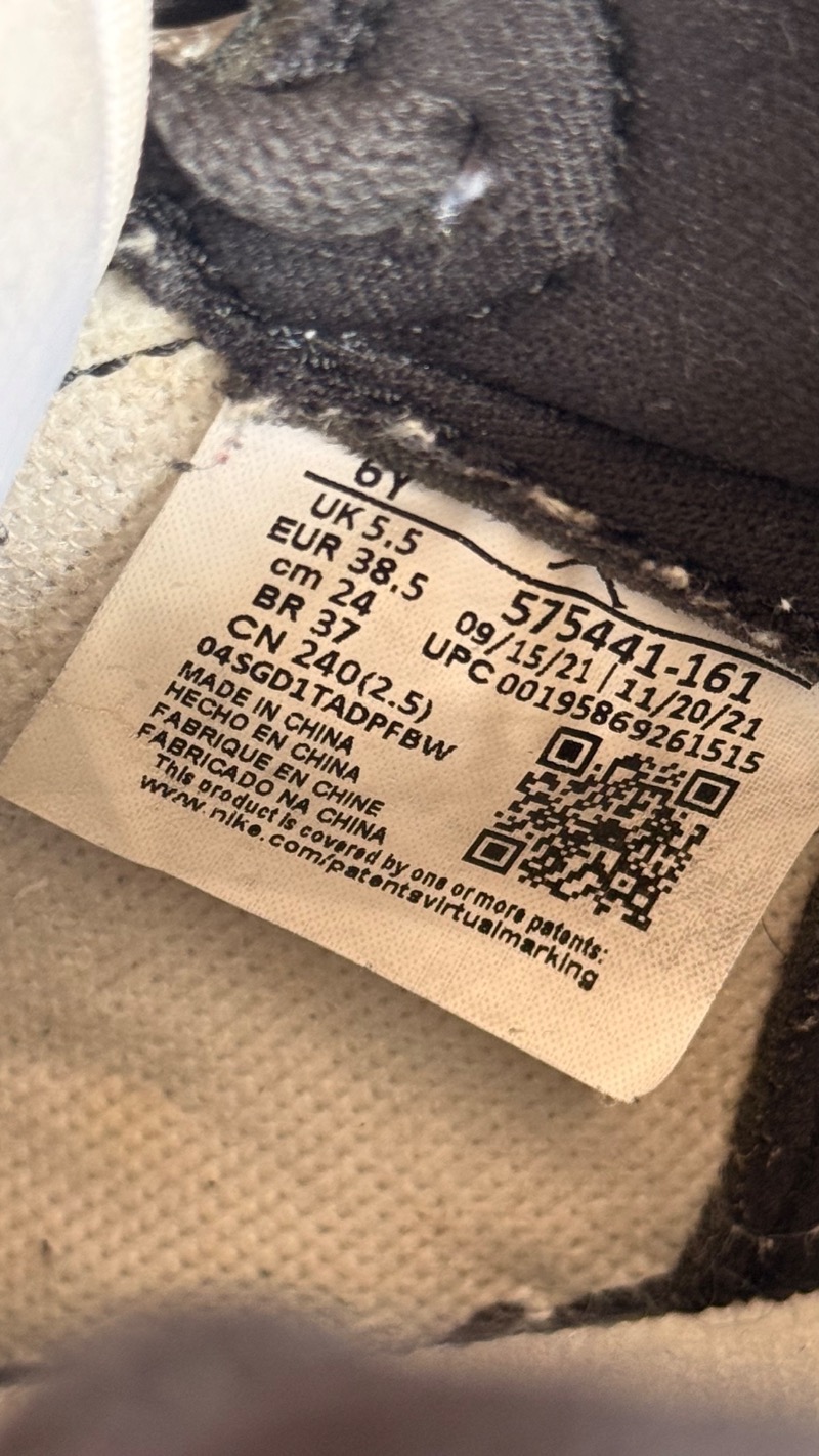 Foto 3 de Air Jordan 1 High GS Heritage — 37, Usado