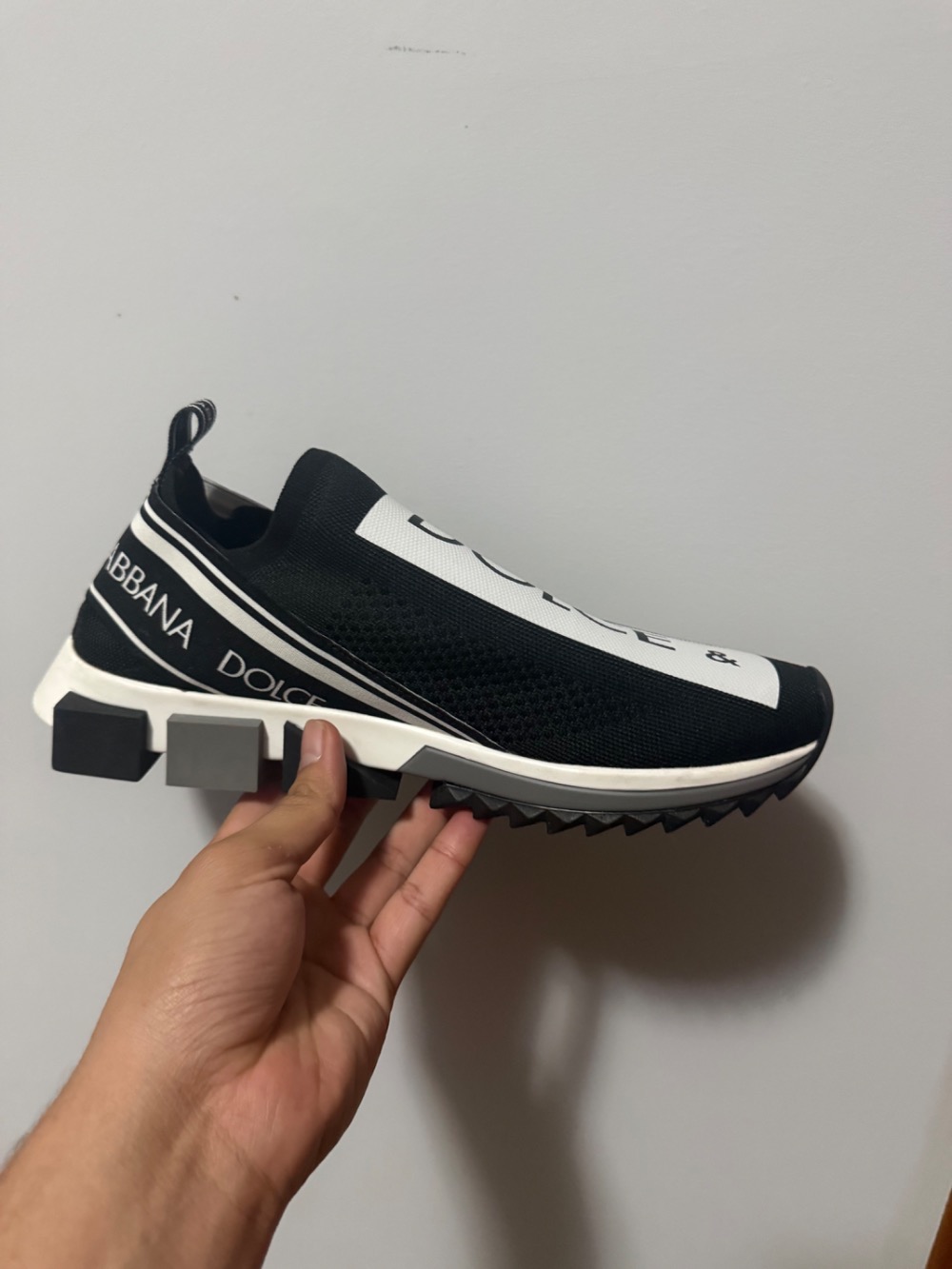 Dolce & Gabbana Sorrento Slip On White Black — 41.5, Usado