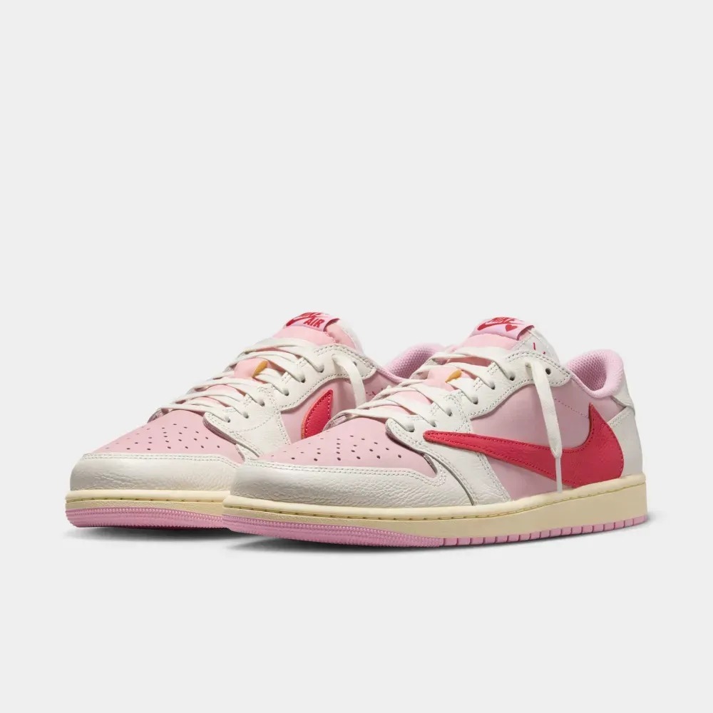 Travis Scott x Air Jordan 1 Low OG SP Sail Tropical Pink — 43, Novo