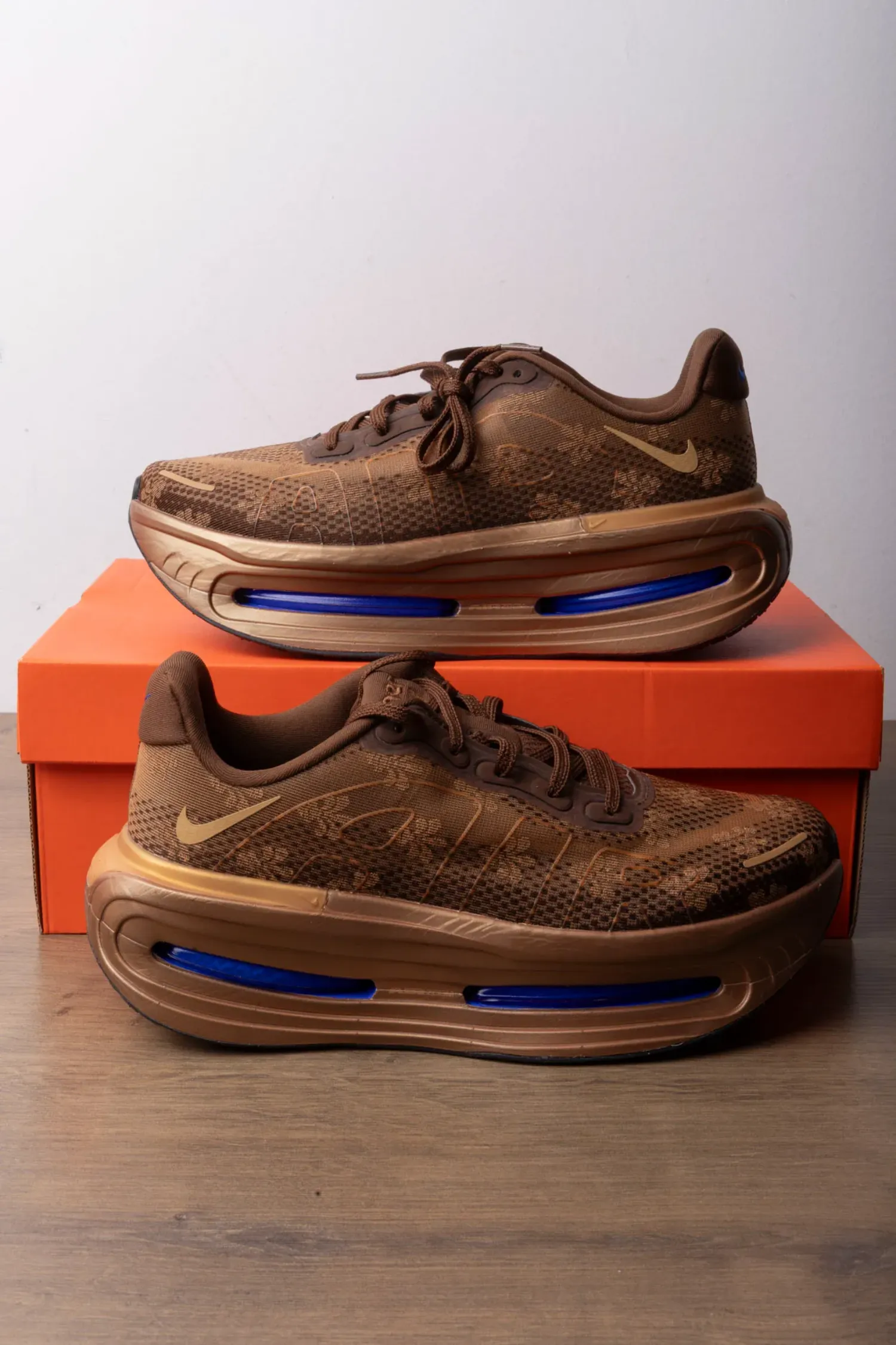 Foto 4 de Nike Vomero Premium Flat Stout — 39.5, Novo