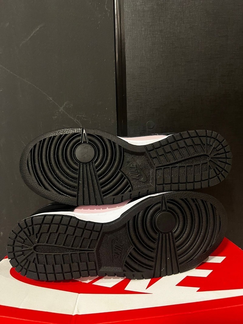 Foto 4 de Nike Dunk Low Pink Foam Black — 35, Novo