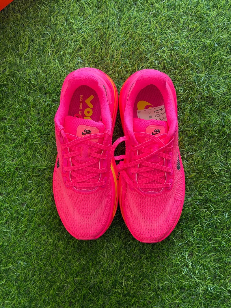 Foto 5 de Nike Vomero Premium Hyper Pink Black — 35, Novo