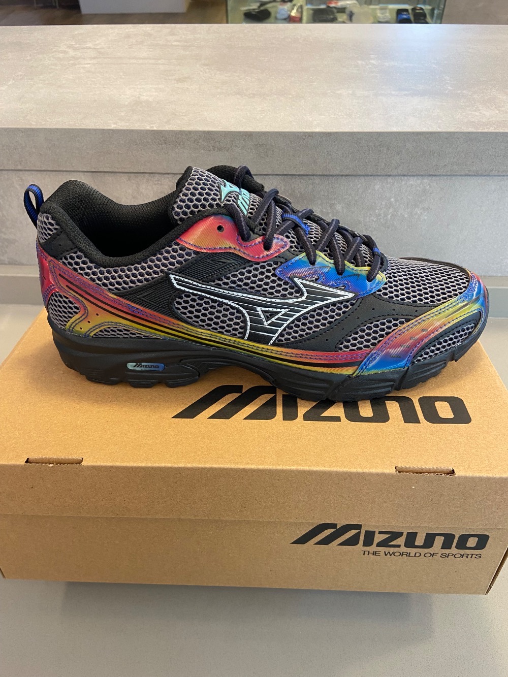 Mizuno MZR Midnight Velocity Black — 39 / 40 / 41 / 42, Novo