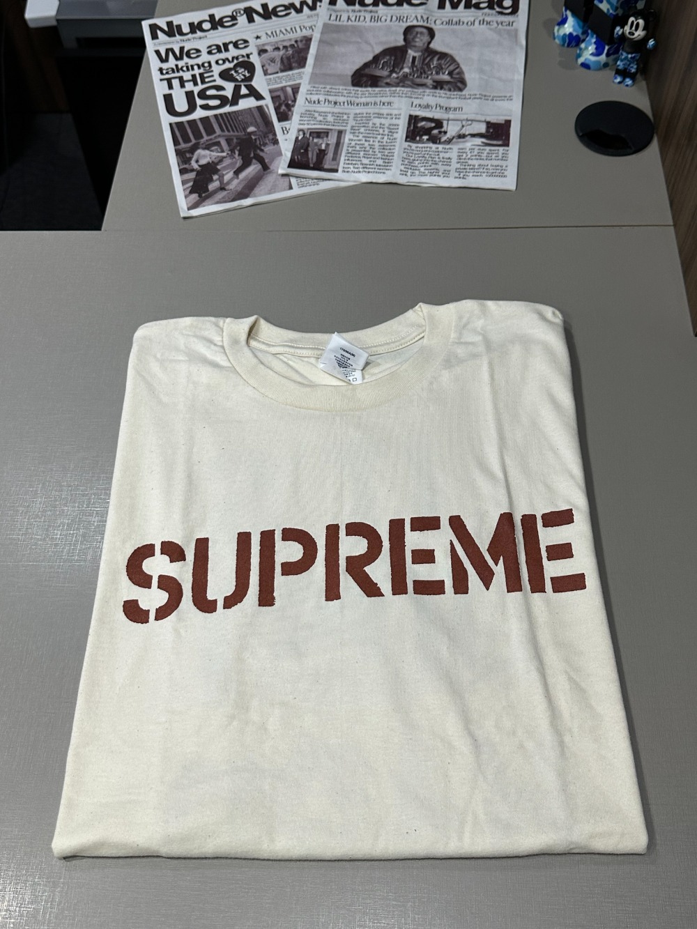 Camiseta Supreme Hard Natural SS26-W7 — M, Novo