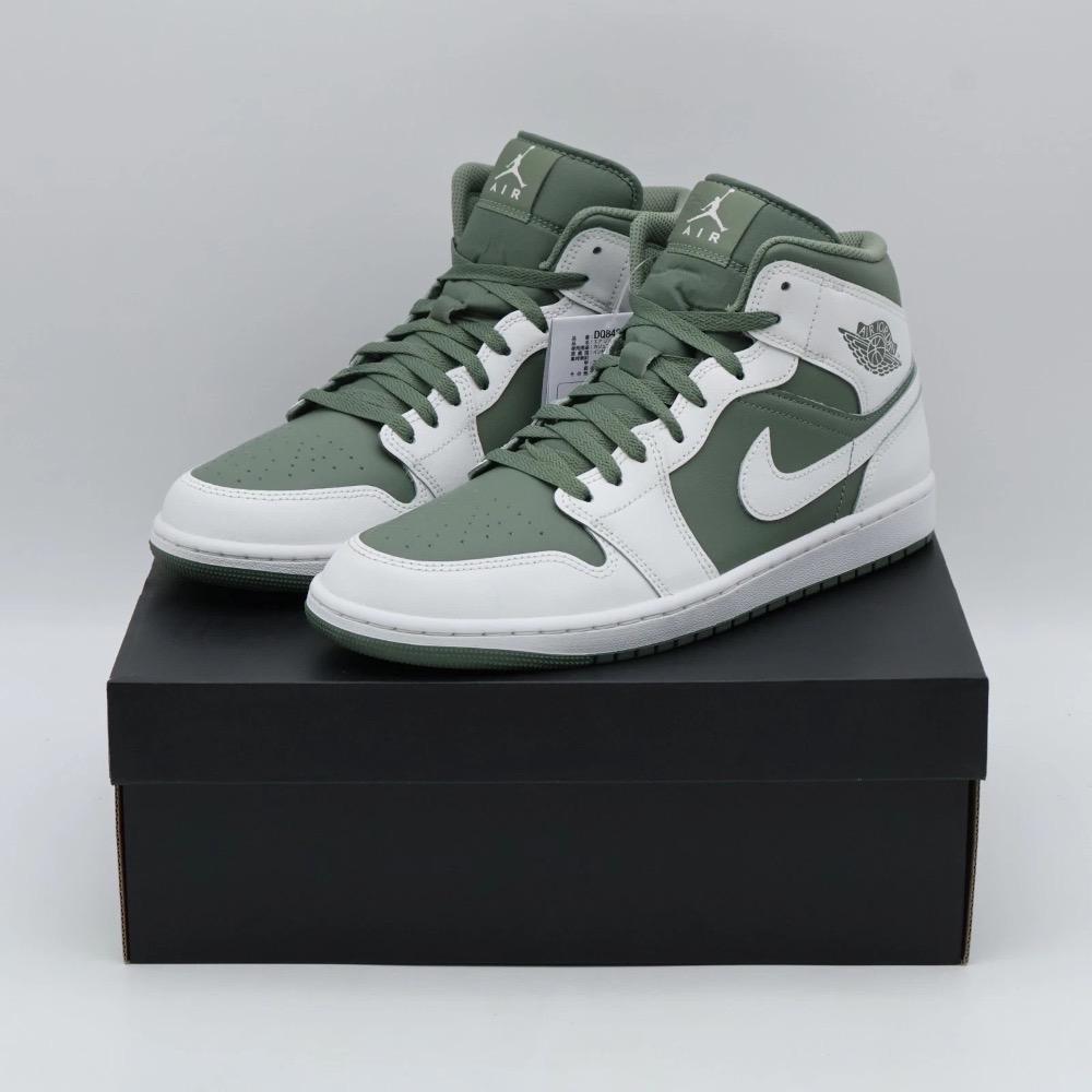 Air Jordan 1 Mid Summit White Vintage Lichen — 40.5, Novo