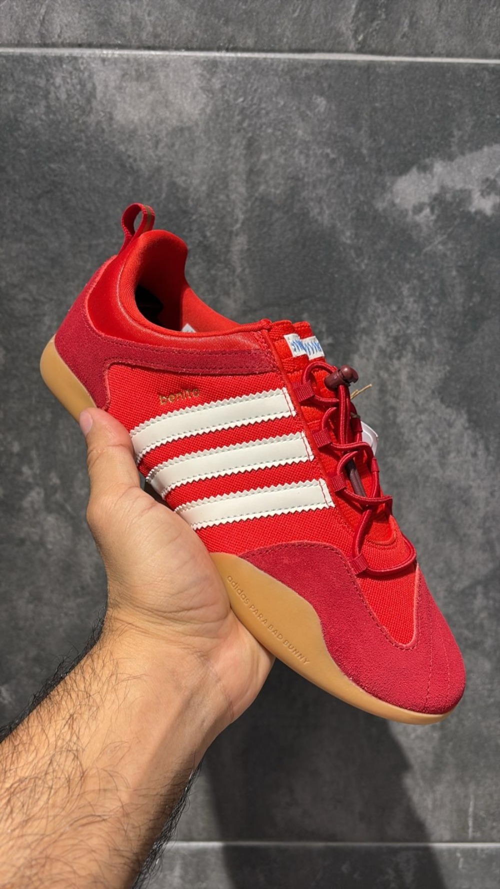 Bad Bunny x adidas Ballerina Vivid Red Chalk White — 36 / 37 / 38 / 39 / 40 / 41 / 42 / 43 / 44, Novo