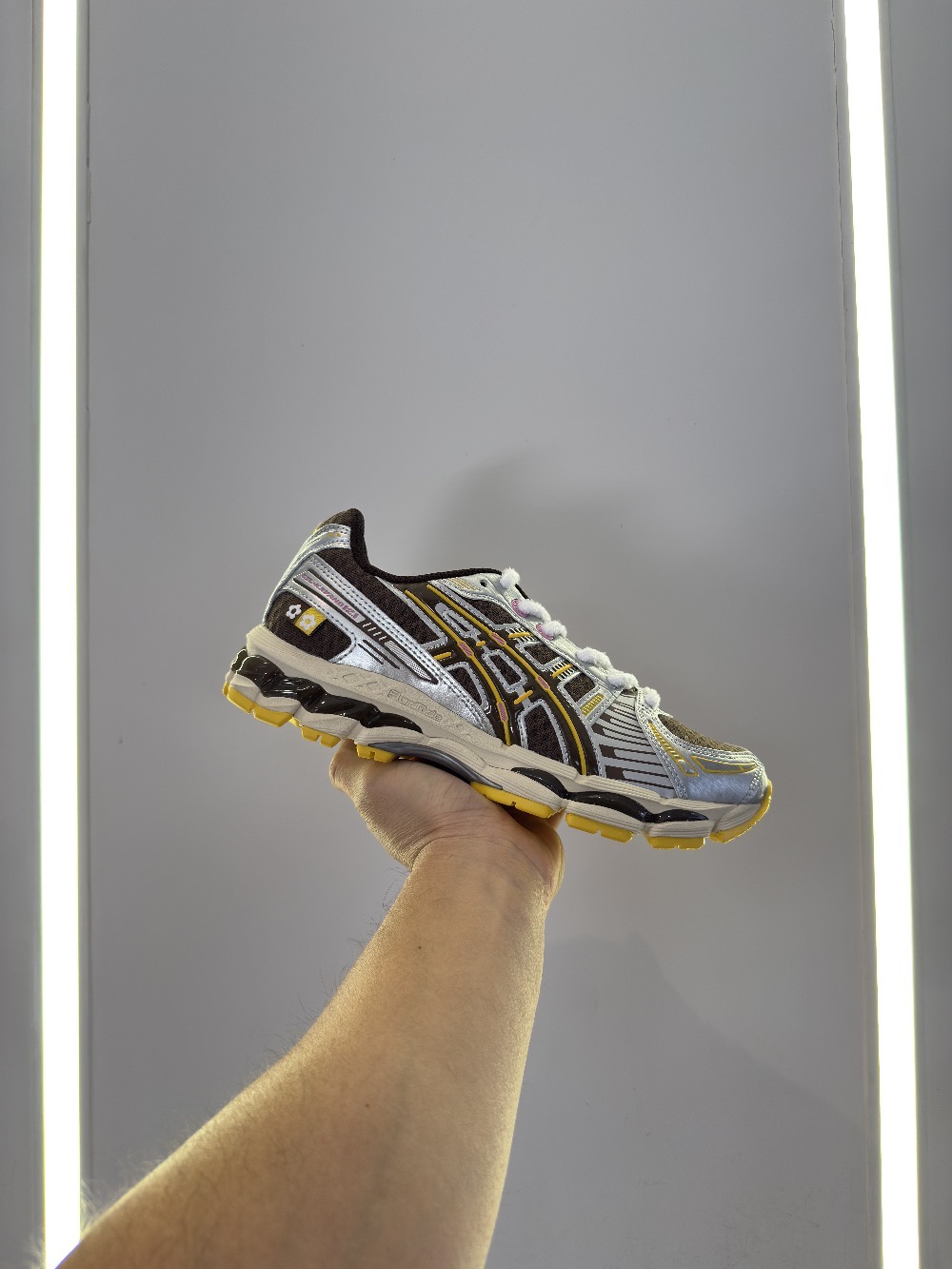 VandyThePink x Asics Gel-Kayano 12.1 Chocolate — 36 / 37, Novo