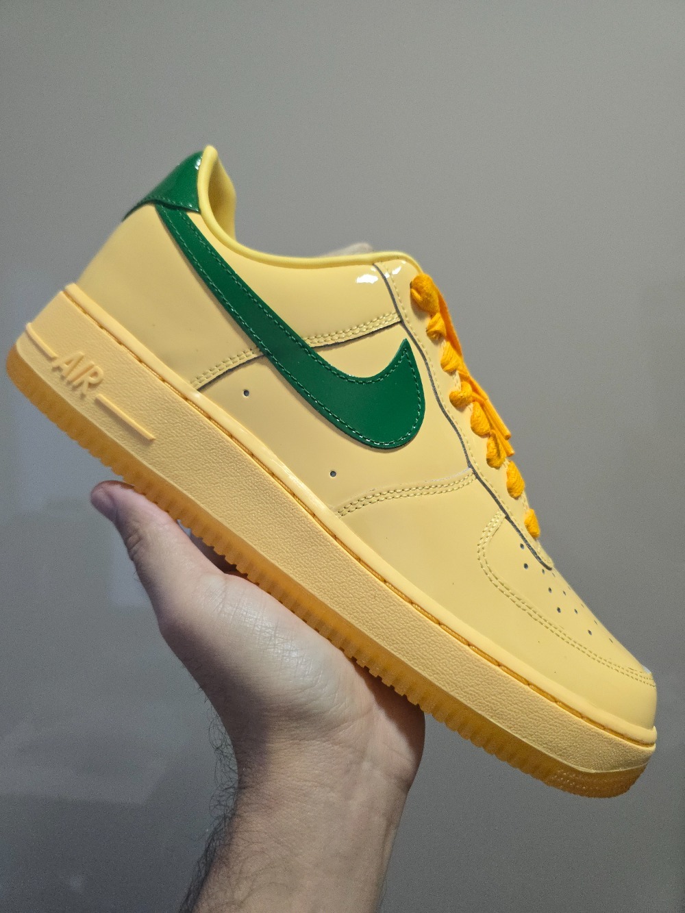 Nike Air Force 1 Low Topaz Gold Light Laser Orange — 41, Novo