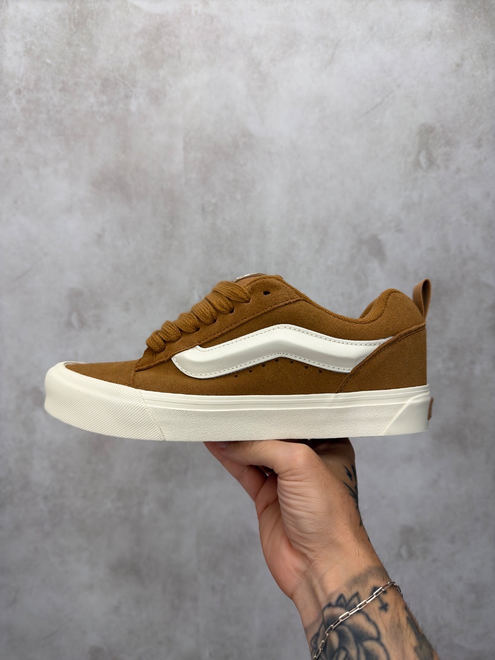 Vans Knu Skool Brown White — 36 / 37 / 38 / 40 / 41 / 42 / 43, Novo