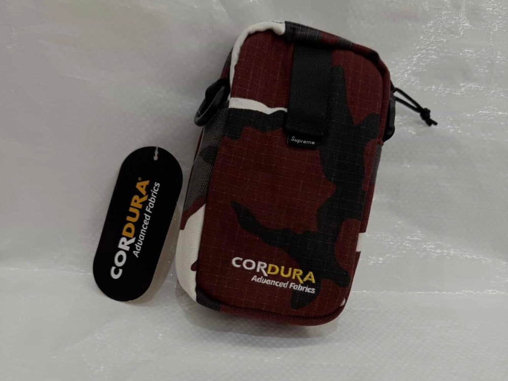 Shoulder Bag Supreme Red Camo SS26-W1 — único, Novo