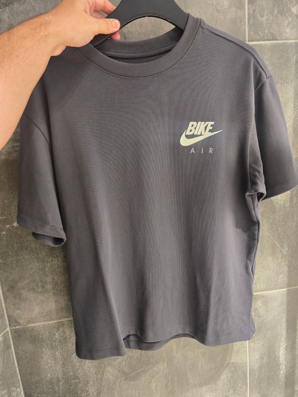 Nigel Sylvester x Air Jordan Camiseta Bike Air Black — P / M / XXG, Novo