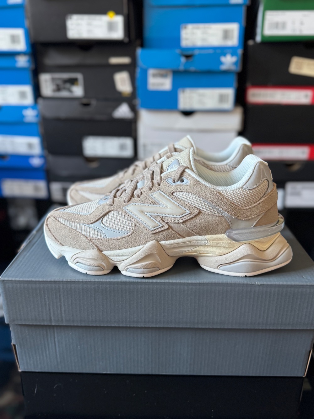 New Balance 9060 Driftwood Timberwolf — 36, Novo