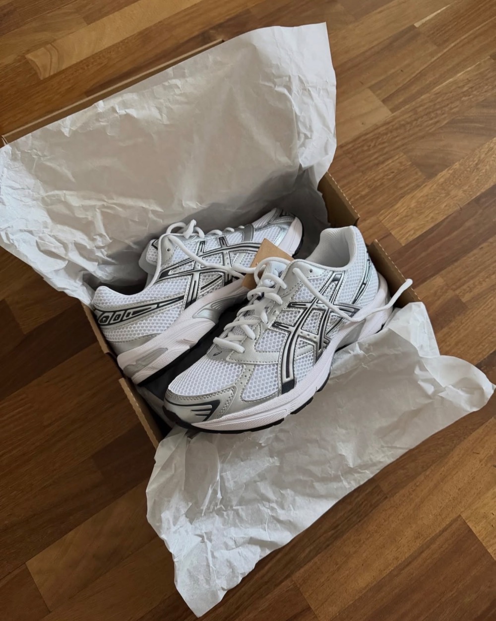 Asics Gel-Stratus MC Cream Pure Silver — 44, Novo