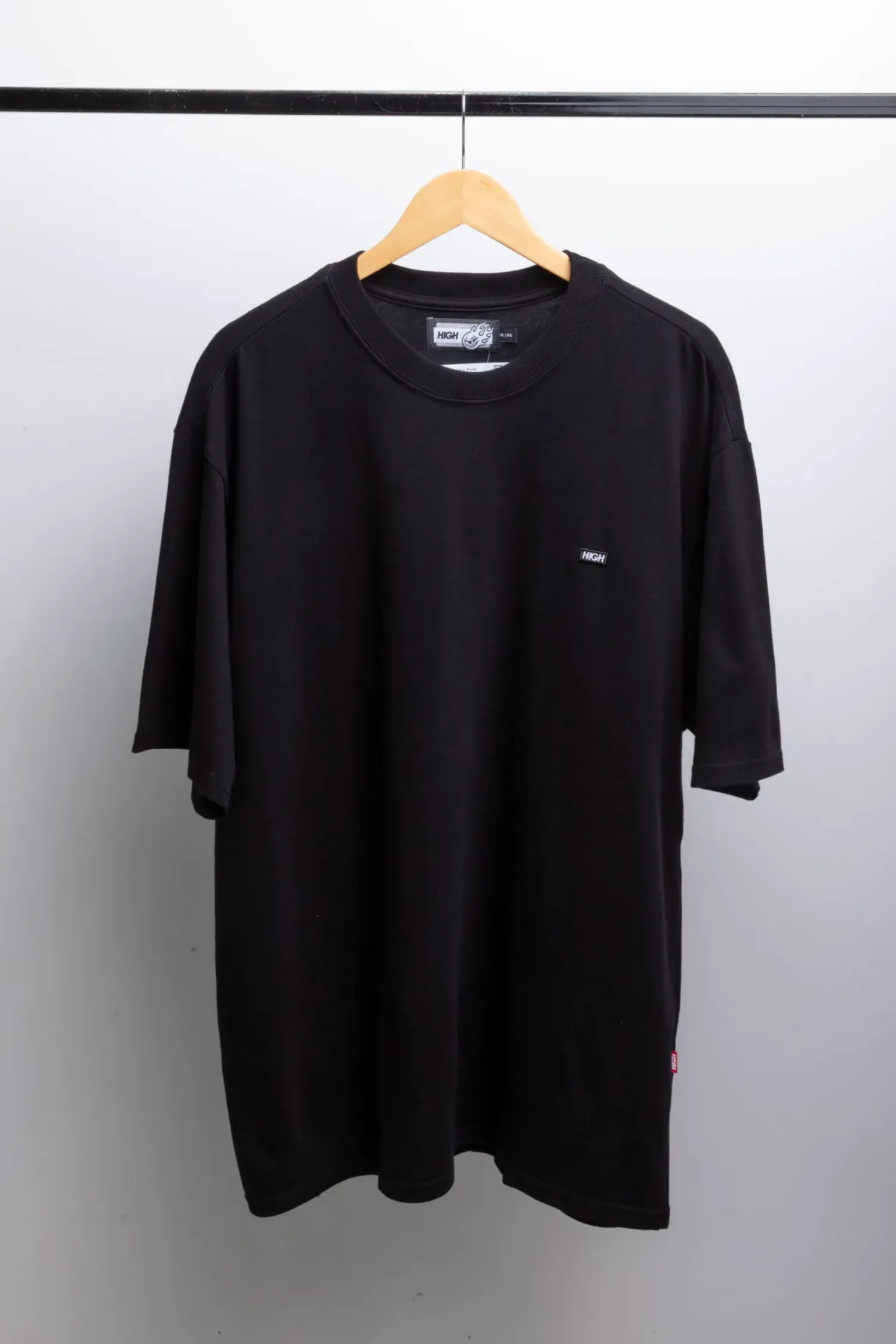 Camiseta High Company Polar Black — M / G / XG, Novo