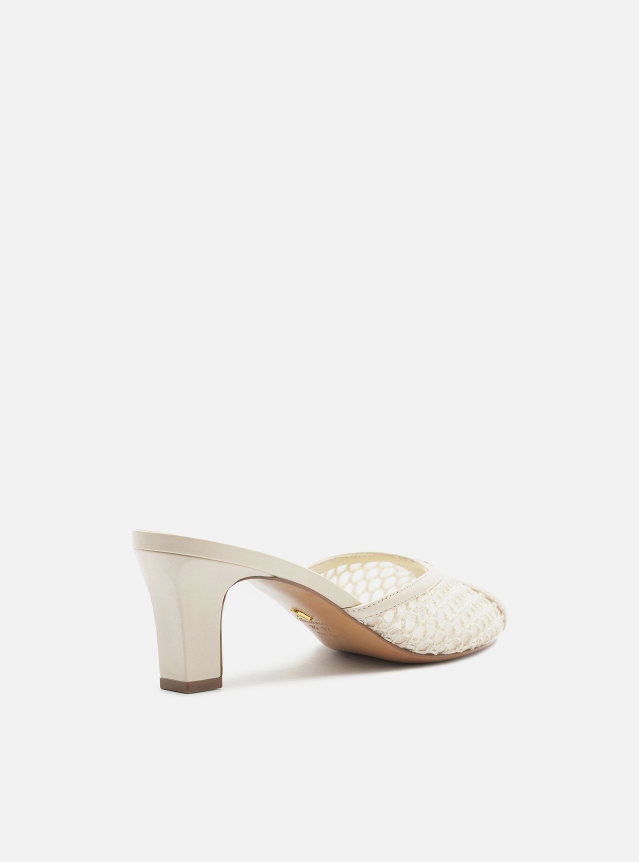 Foto 3 de Mule Branca Crochê Salto Bloco Baixo Peep Toe