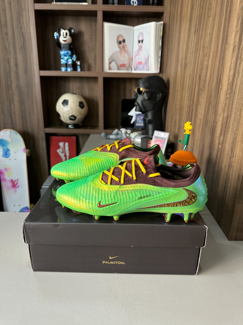 Cactus Jack x Nike Chuteira Phantom 6 Low Elite FG Earth Metallic Gold — 43, Novo