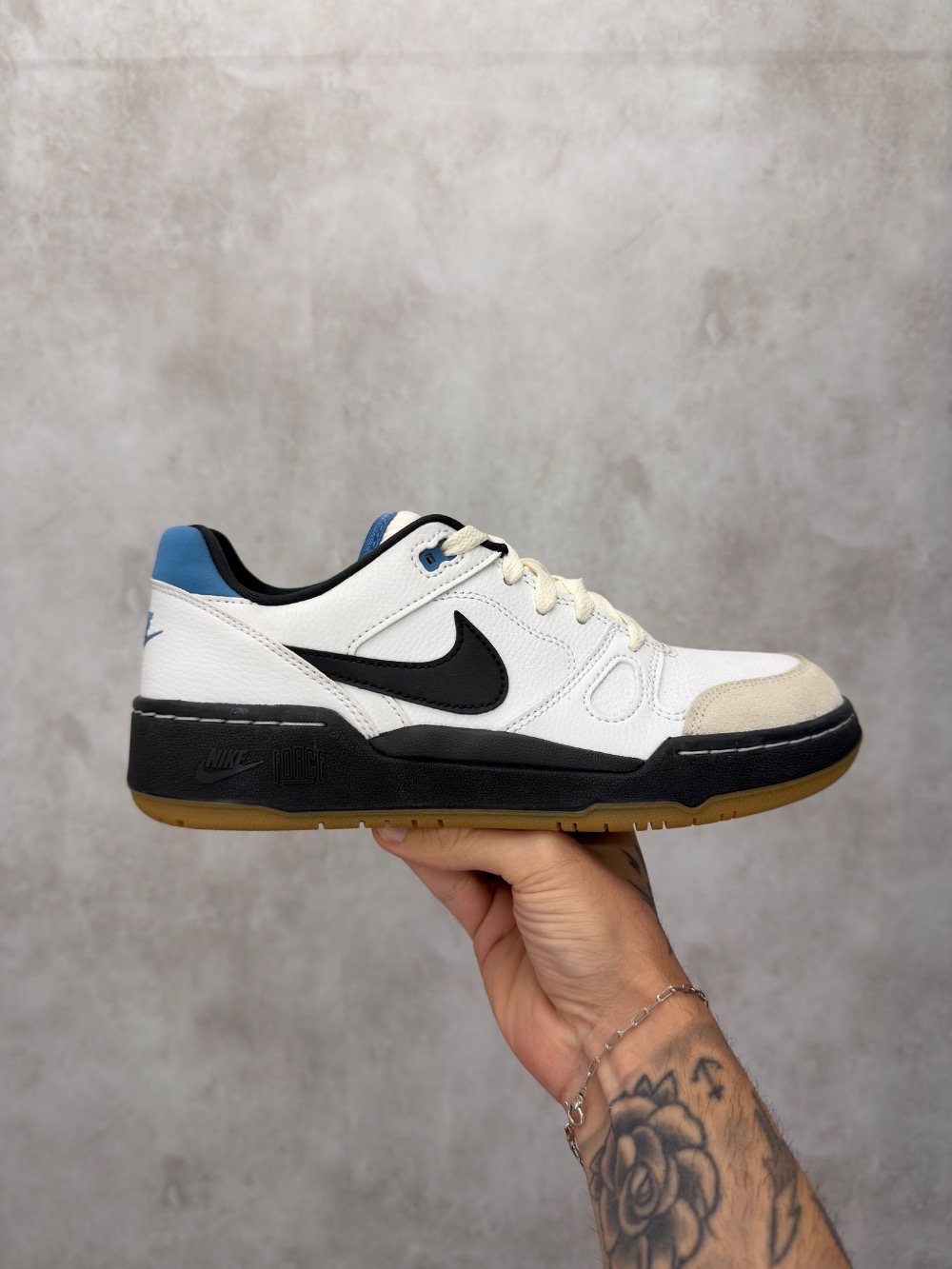 Nike Full Force Low White Black Blue — 39 / 40 / 41, Novo
