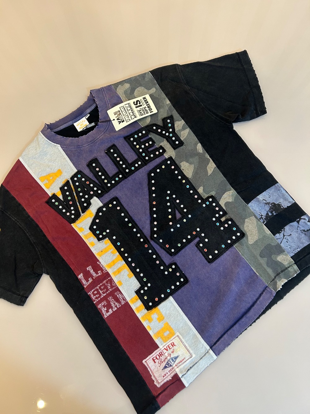 Camiseta Vale Lives Forever Chopped Multicolor — M, Novo