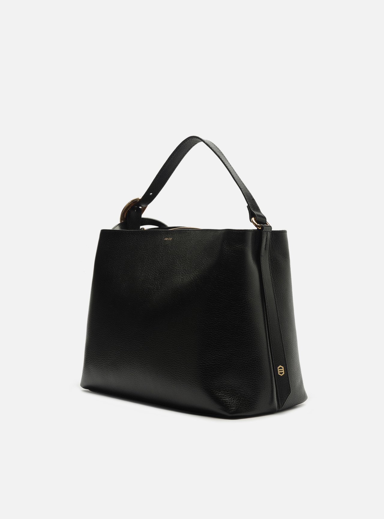 Foto 2 de Bolsa Tote Preta Couro Grande Fivela Oval