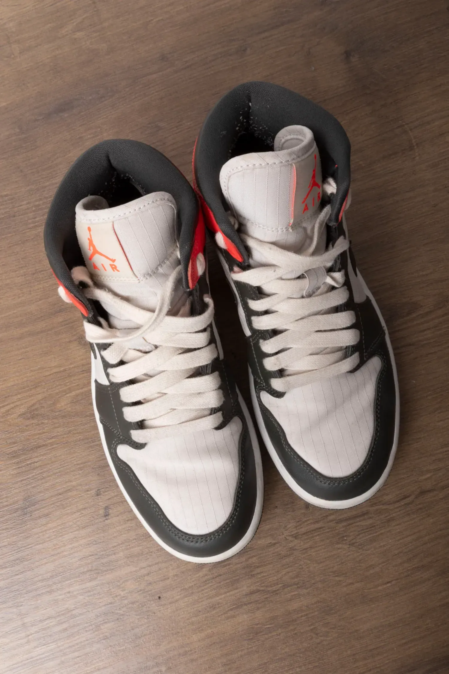 Foto 5 de Air Jordan 1 Mid Light Orewood Brown — 36, Usado