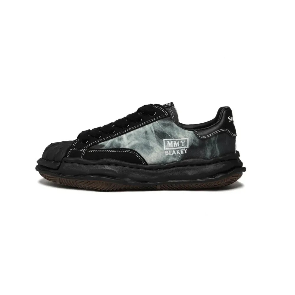 atmos x Maison Mihara Yasuhiro Blakey OG Sole Low Smoking Kills — 42, Novo