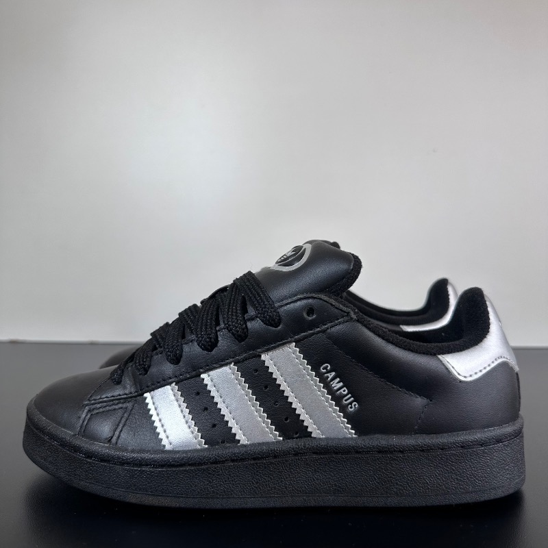 Foto 2 de adidas Campus 00s Core Black Silver Metallic — 35, Usado
