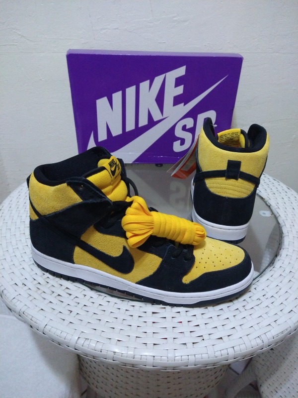 Nike SB Dunk High Pro Maize and Black — 44, Novo