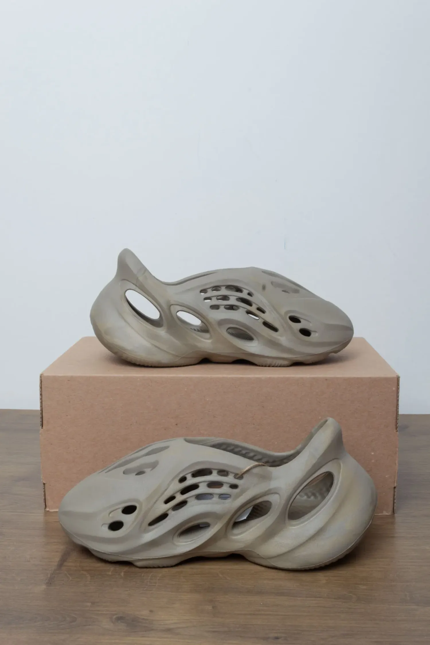 Foto 4 de Yeezy Foam Runner Ochre — 36/7, Novo