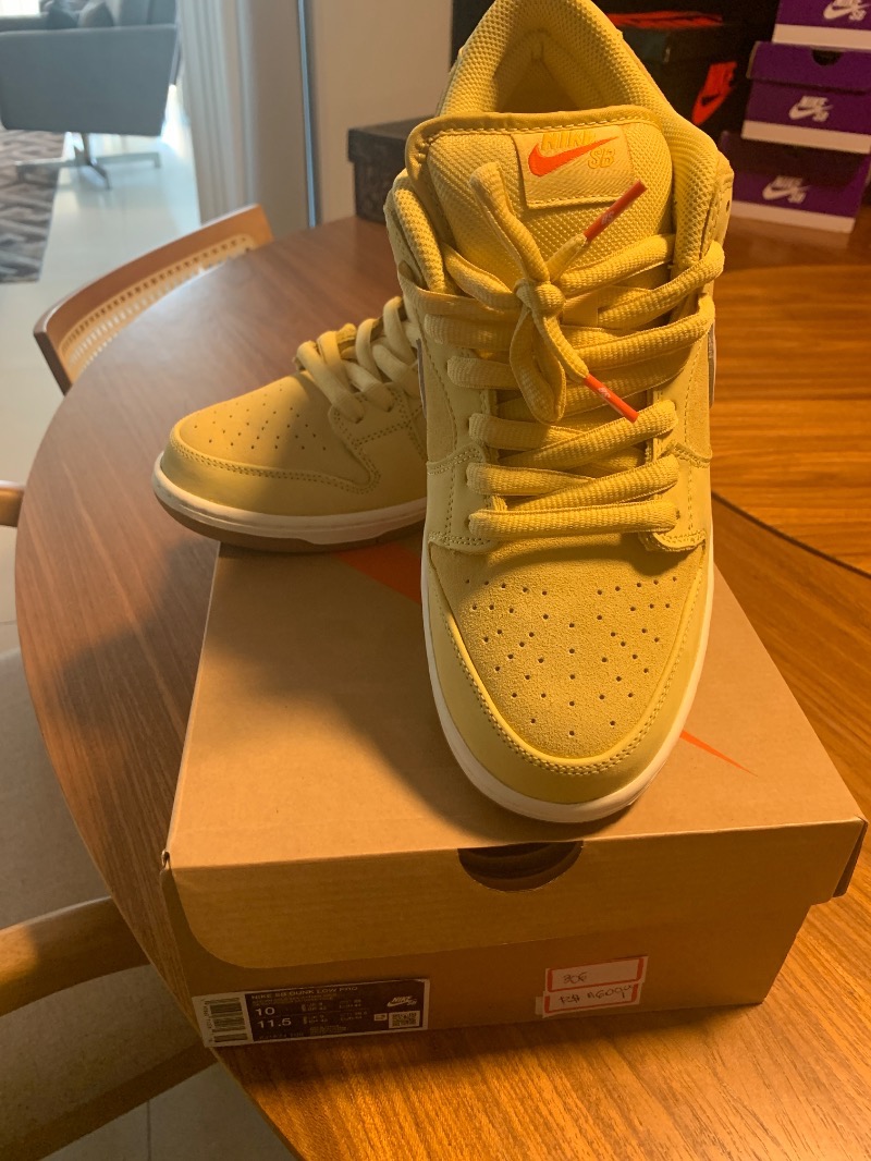 Foto 2 de Nike SB Dunk Low Saturn Gold — 42, Novo
