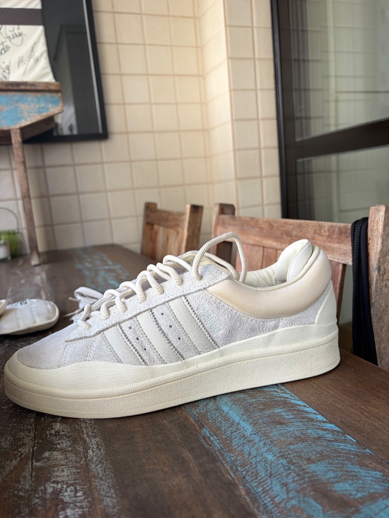 Foto 4 de Bad Bunny x adidas Campus Light Cloud White — 42, Usado