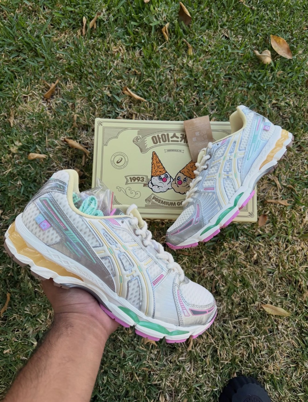 VandyThePink x Asics Gel-Kayano 12.1 Vanilla — 42, Novo