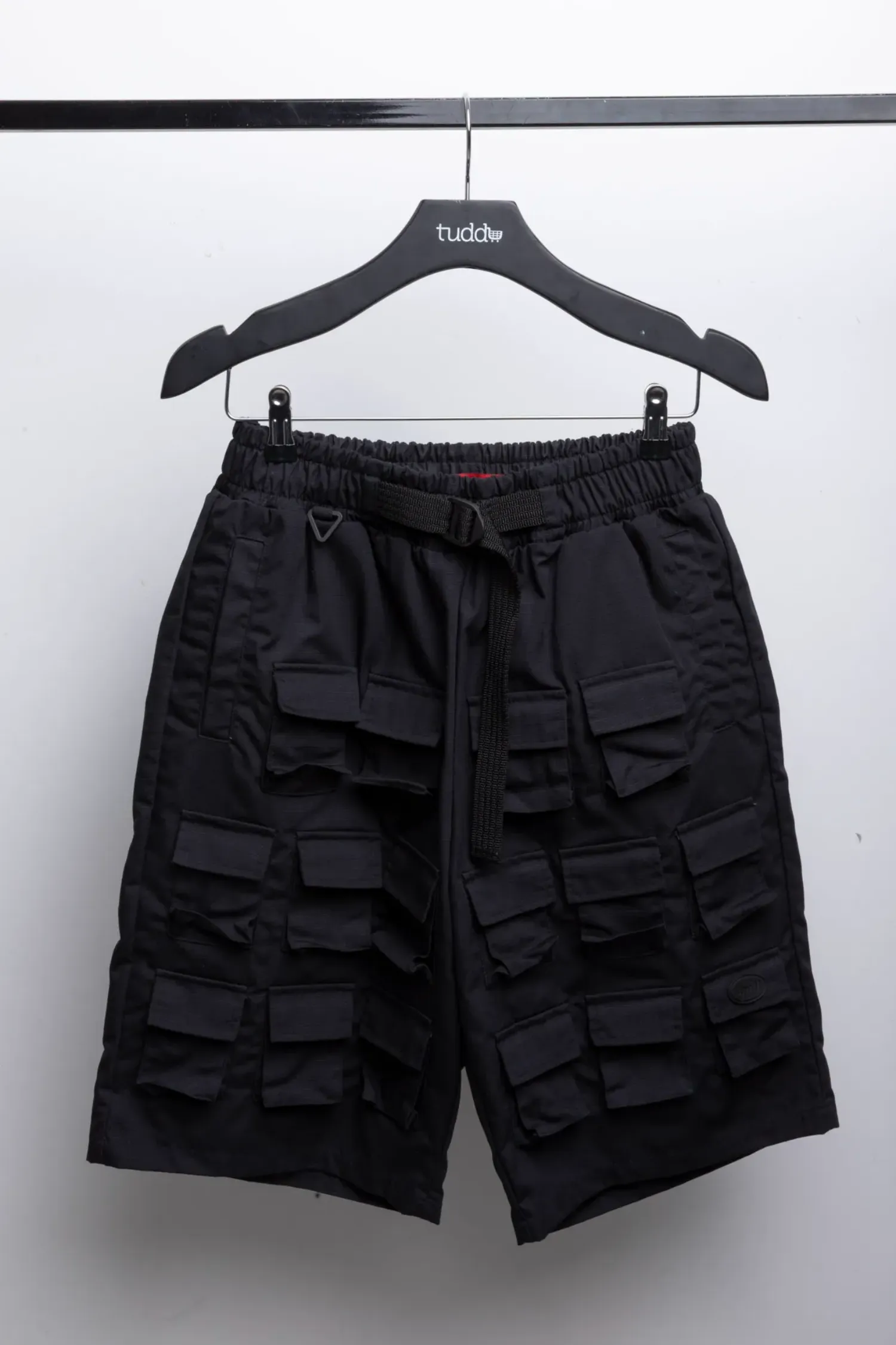 Bermuda APILL Multipocket Black — M, Novo
