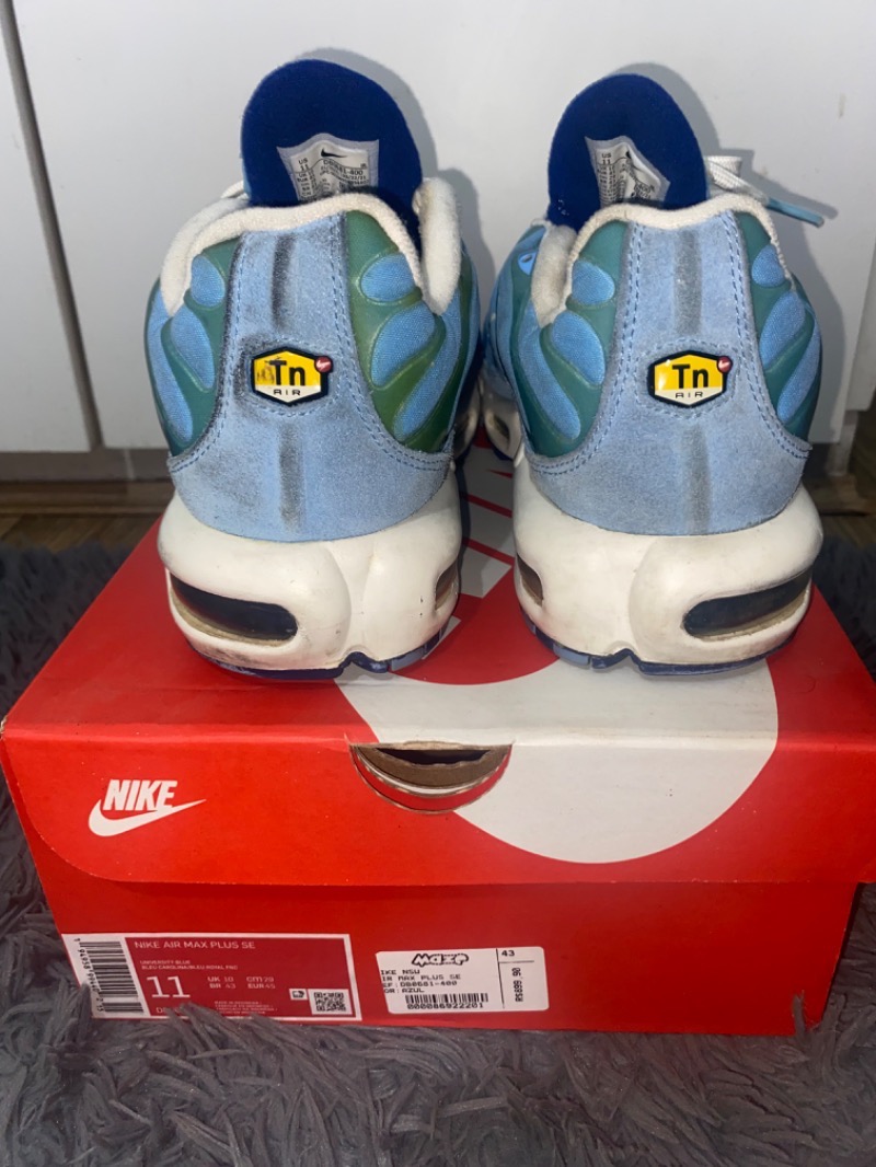 Foto 3 de Nike Air Max Plus SE University Blue — 43, Usado