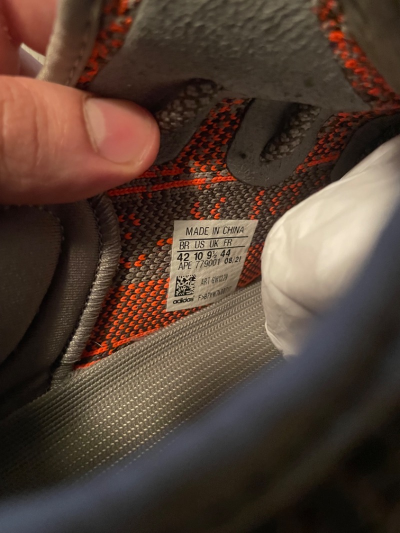 Foto 4 de Yeezy Boost 350 v2 Beluga Reflective — 42, Usado