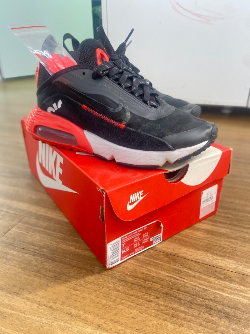 Foto 2 de Nike Air Max 2090 Reverse Duck Camo — 38, Usado