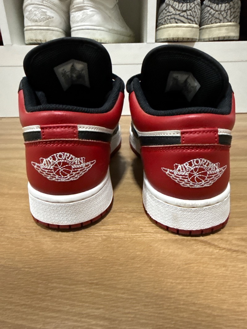 Foto 4 de Air Jordan 1 Low GS Bred Toe — 36, Usado