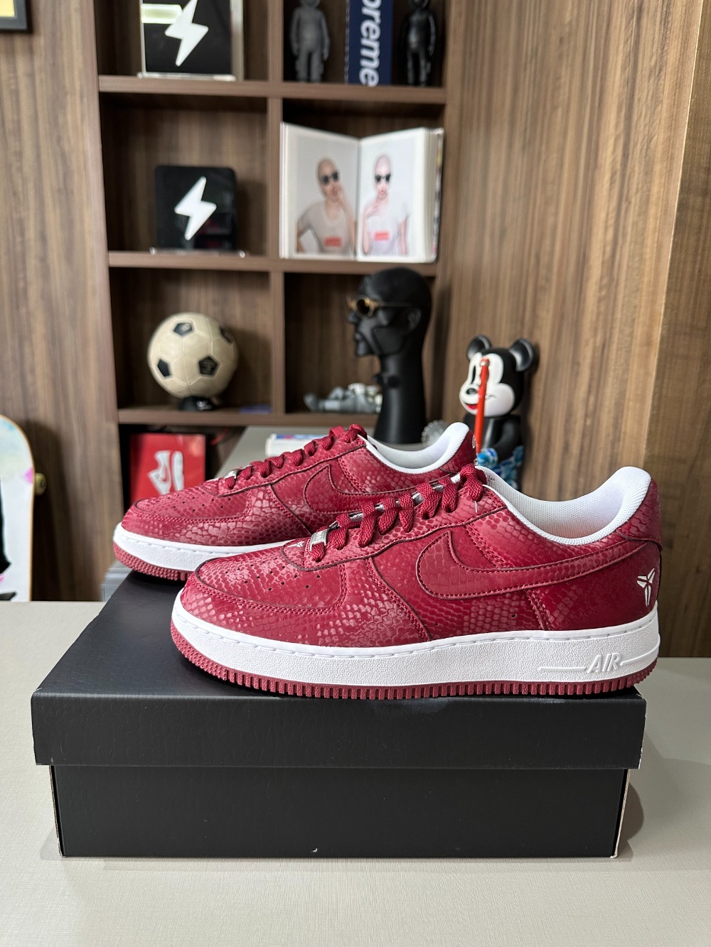 Kobe Bryant x Nike Air Force 1 Low Forever Lower Merion Away — 40, Novo