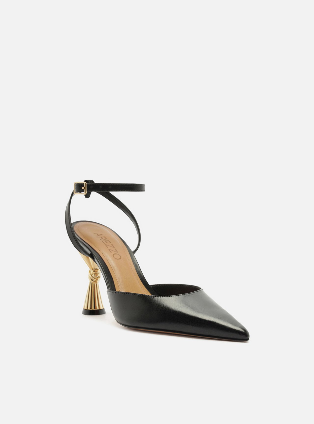 Foto 2 de Scarpin Preto Couro Salto Geométrico Slingback