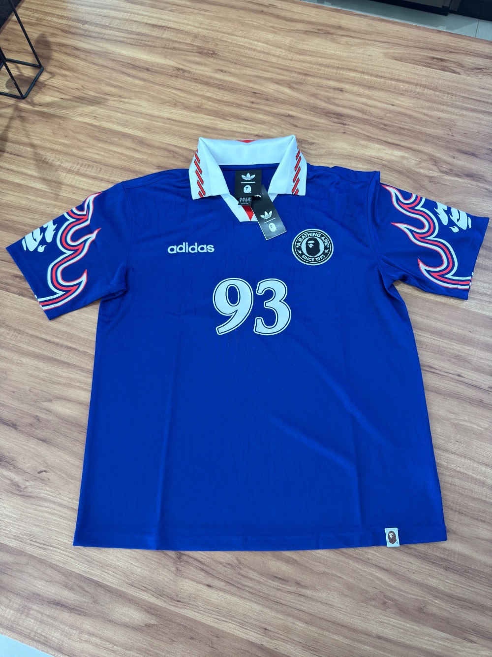 BAPE x adidas Camisa SSL Flame Japan Blue — P, Novo