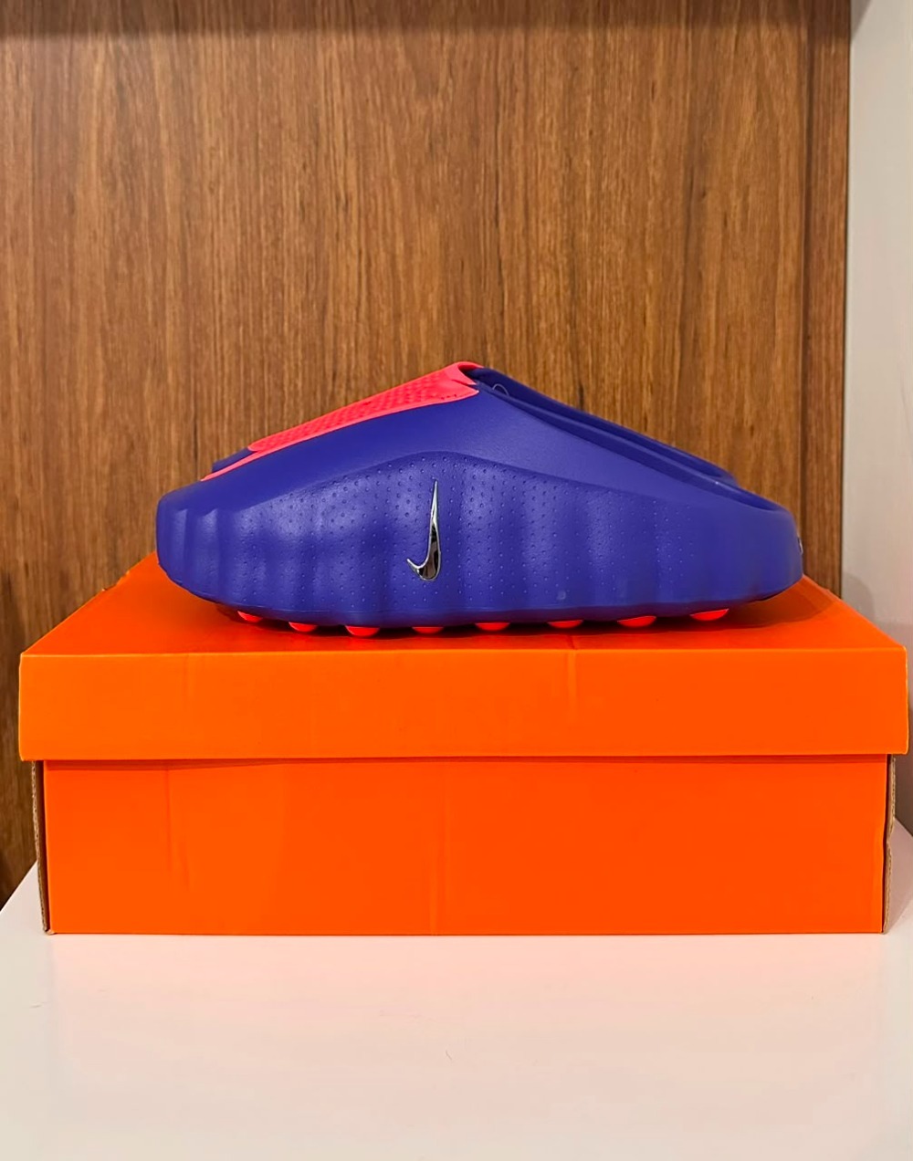 Nike Mind 001 AMP Spider-Man Indigo Burst Hyper Punch Black — 42, Novo