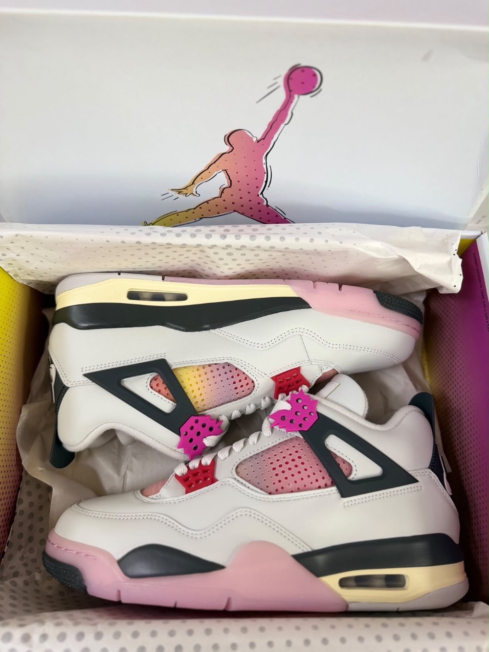 Air Jordan 4 Retro Comic — 41, Novo