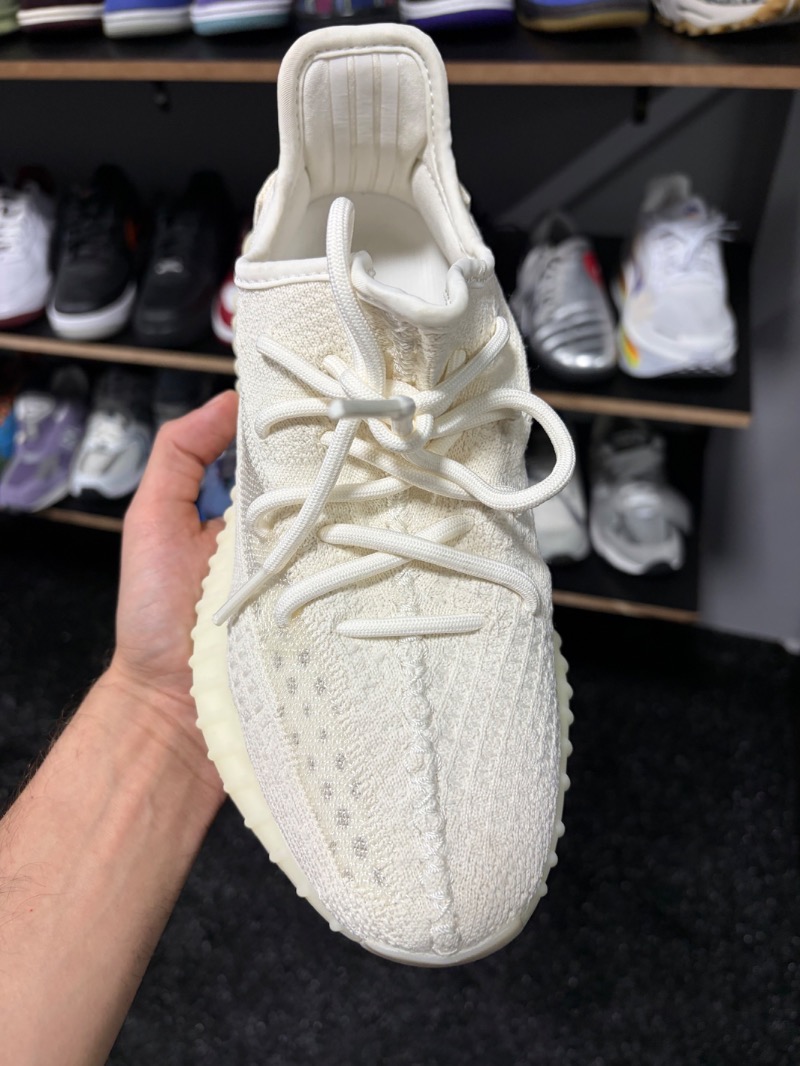 Foto 3 de Yeezy Boost 350 V2 Bone — 37, Novo